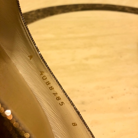 Auth STUART WEITZMAN Metallic Peep-Toe Pumps Size: 8 - Picture 7 of 8